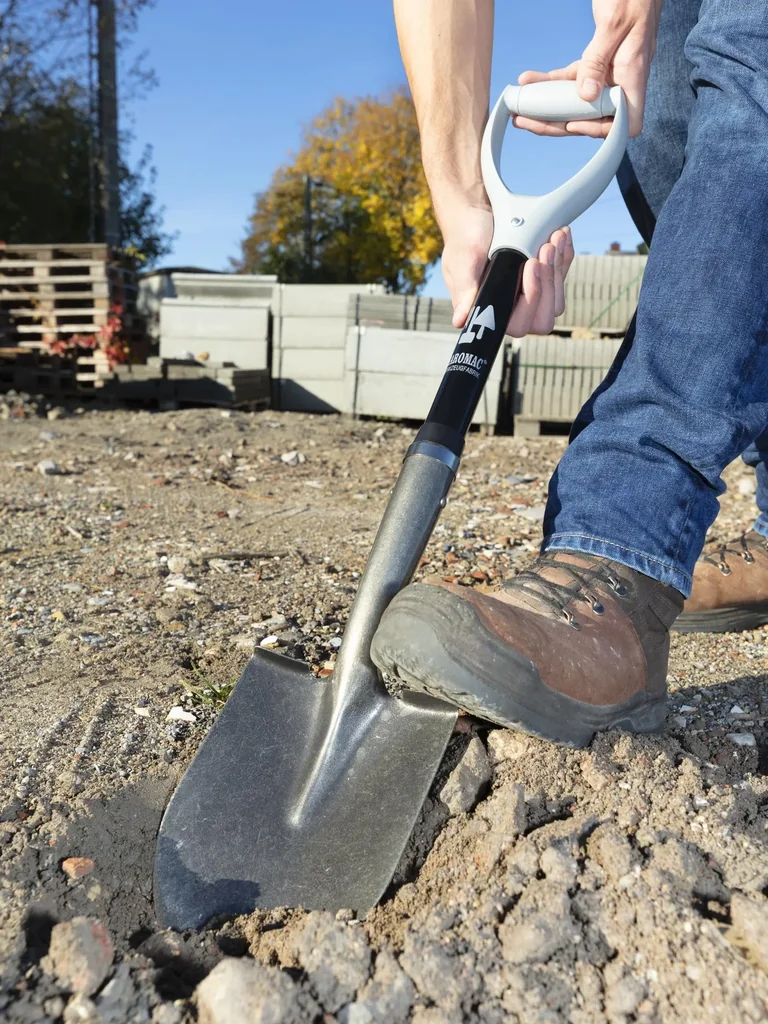 Mini shovel