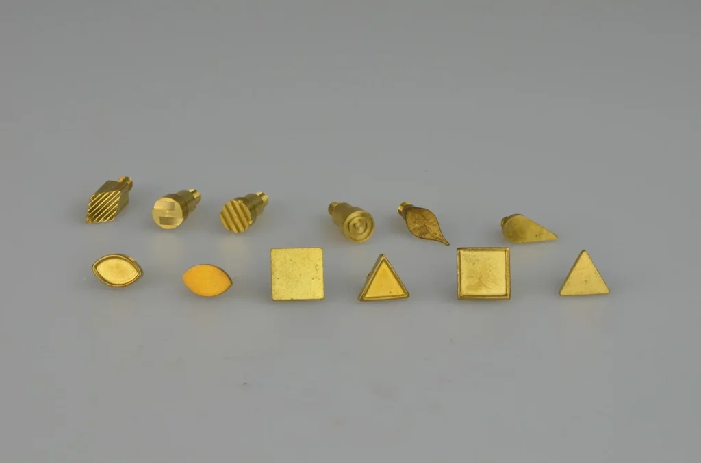 Branding iron set 12-piece, square, triangle etc.
