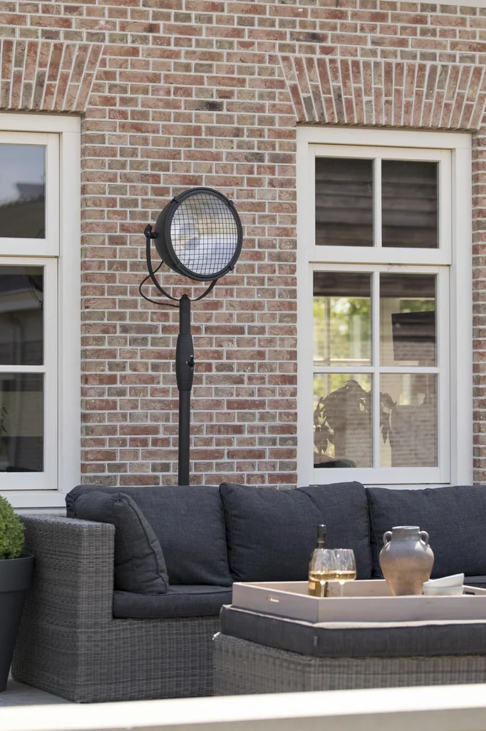 Indus II Bright Standing radiant heater, black, 2100 watts