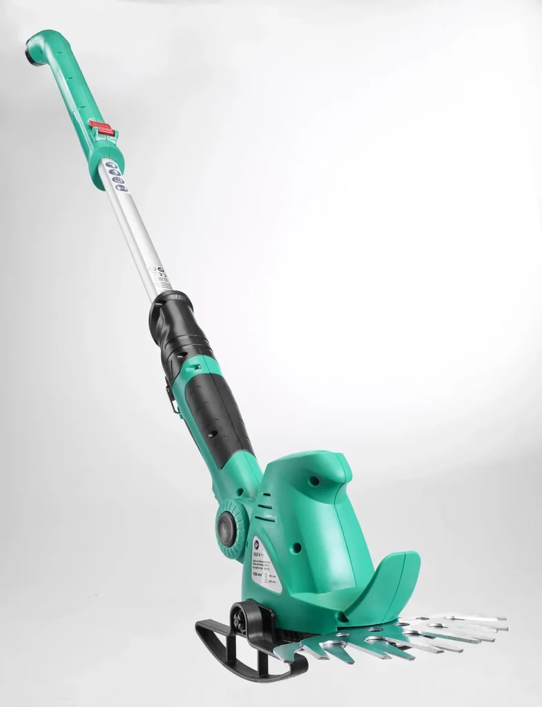 4-in-1 cordless grass and shrub shears set, 10.8 volts with handle
