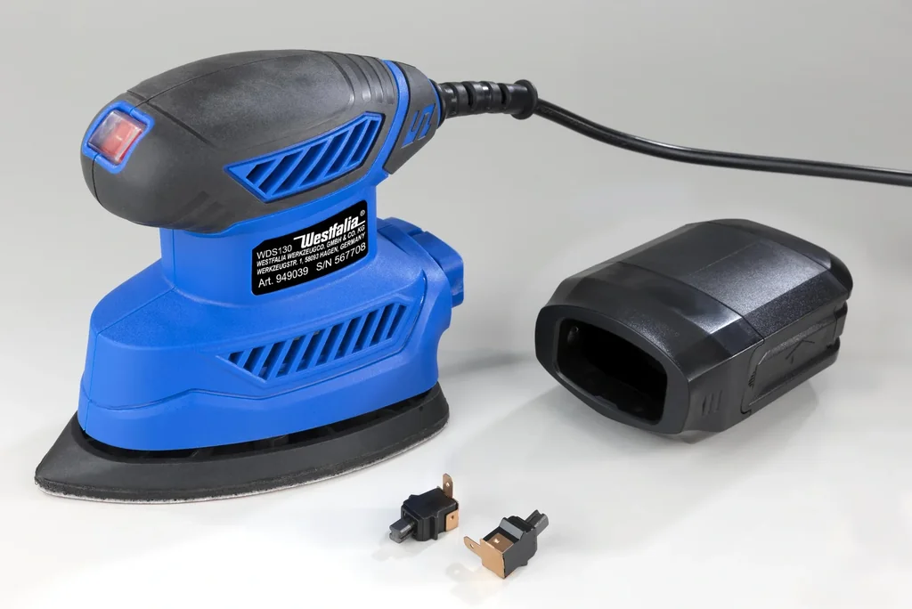 Triangular sander WDS130