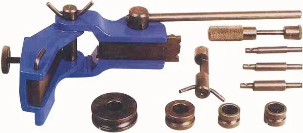 Universal bending machine