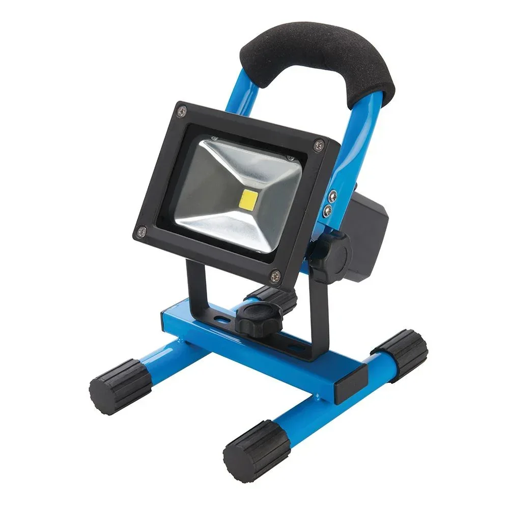 Rechargeable LED work light with USB port 10 W