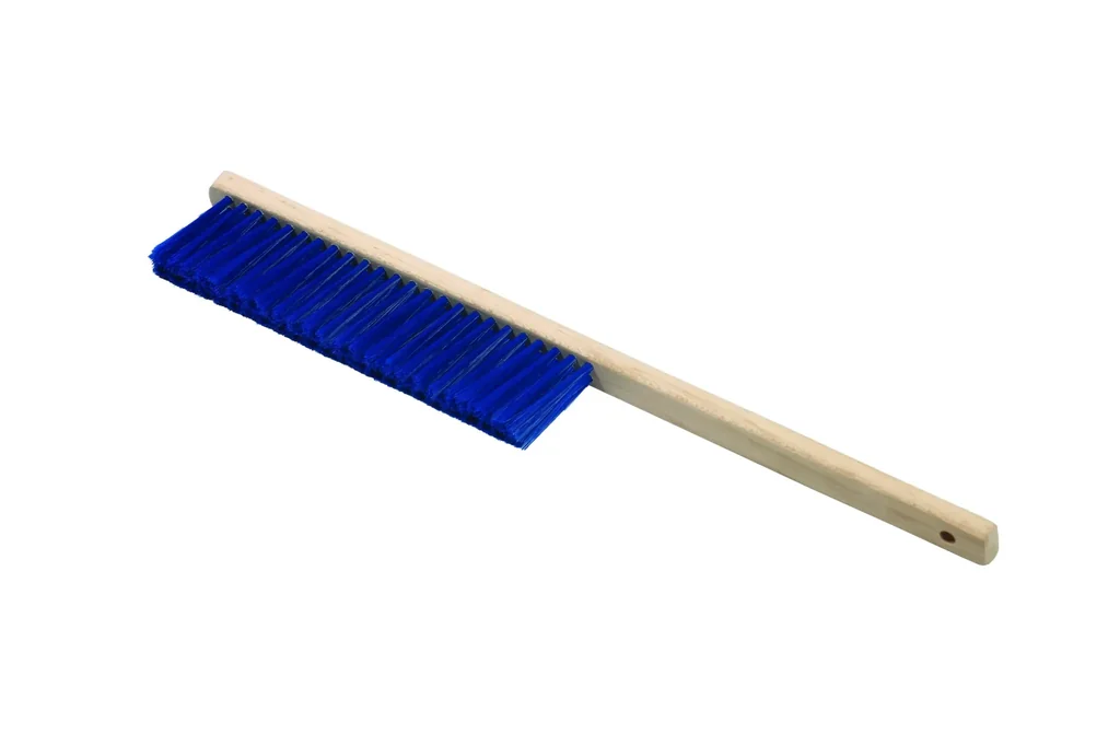 Whisk with wooden handle