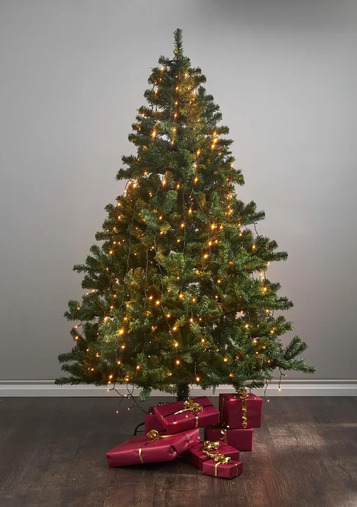 String lights - 360 warm white LEDs on 8 strands