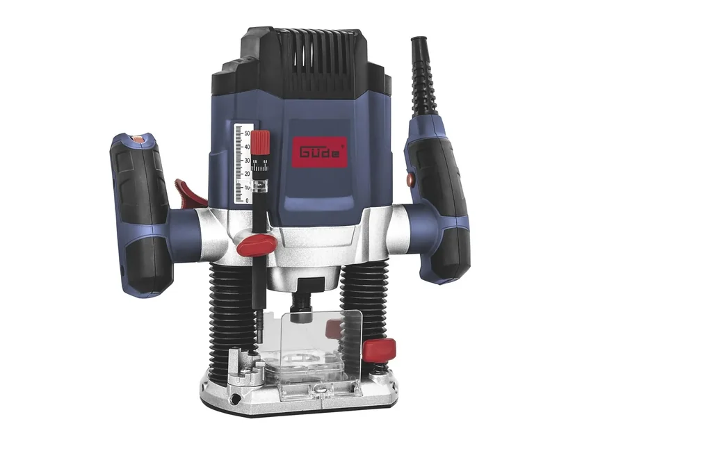 Router OF 1200 E including 6-piece router bit set
