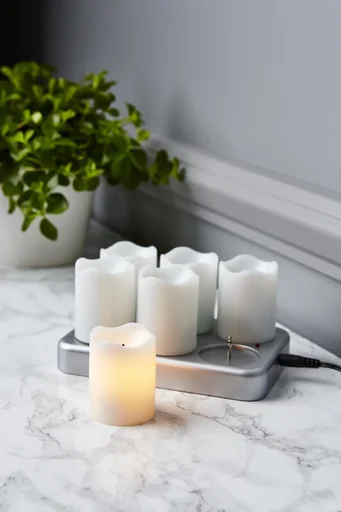 "LED candle set - 6 pieces with charging station image"
