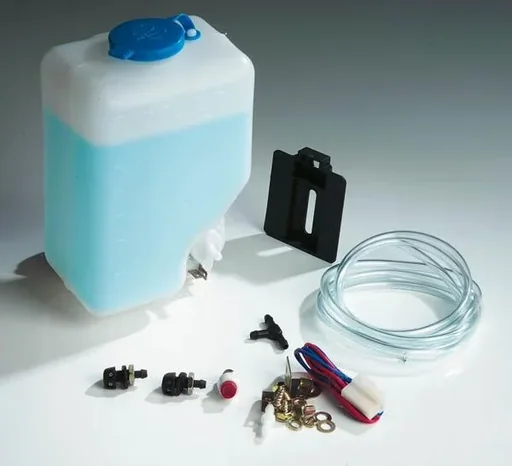 "Windscreen washer system 12 Volt - convenient and easy cleaning of windows image"