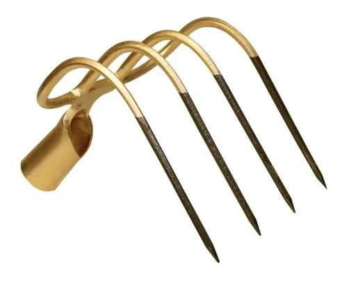 "Dung hoe with 4 tines - hoe forged from one piece image"