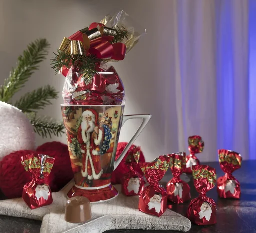 "Nostalgic Christmas mug image"