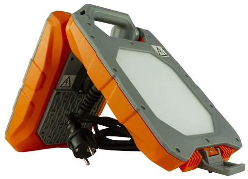 "LED work light, 2 x 1600 lumens, foldable/openable image"