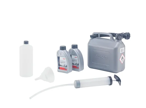 "Starter kit for petrol lawn mowers (consisting of 1 x 5 l petrol canister, 1 x engine oil service kit, 2 x engine oil) image"