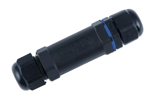 "3-pin cable connector with protection class IP68 image"