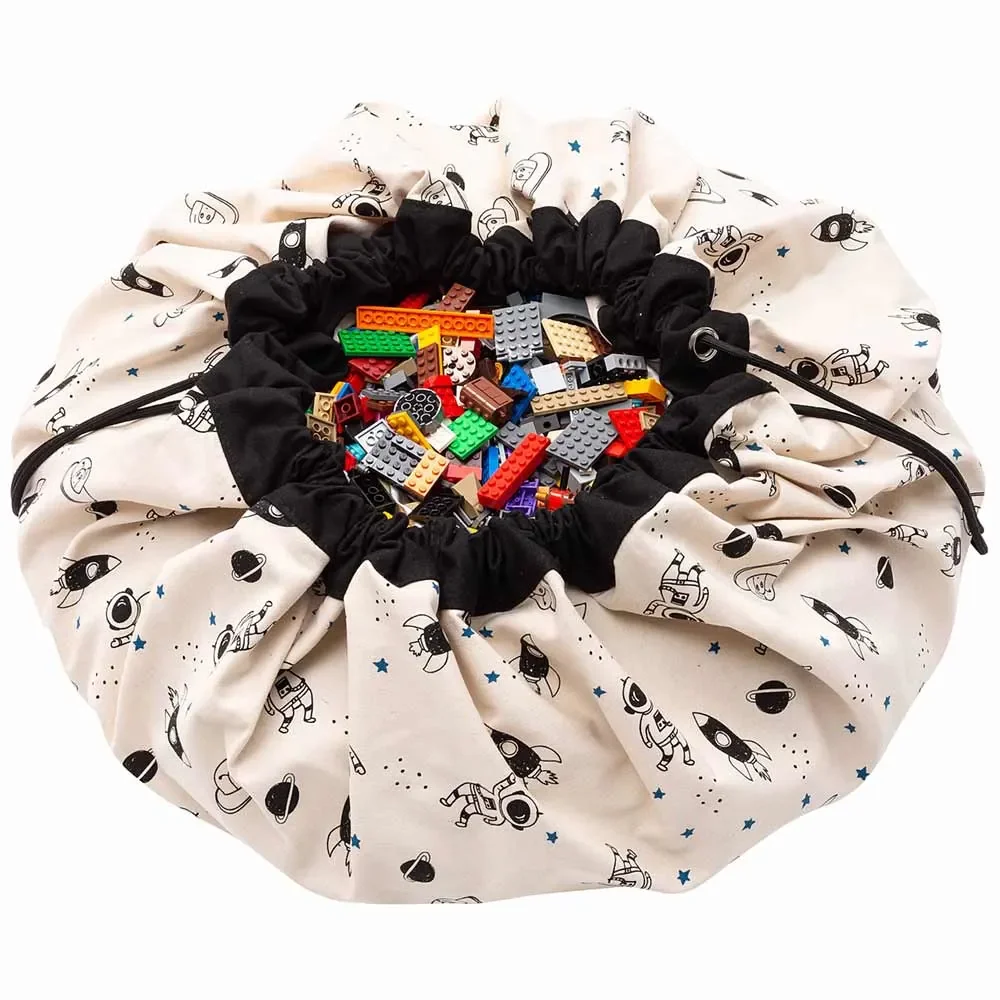 "Play & Go game bag print space image"