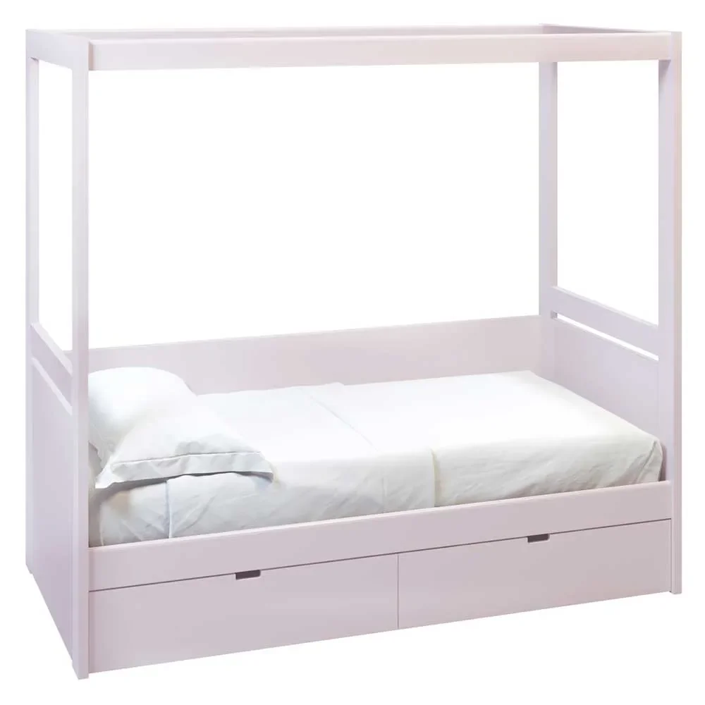 Muba Bespoke Cot Nido with a canopy