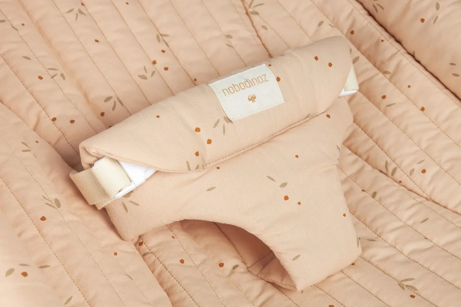"Nobodinoz Nest Cot Stossstange Wabe - Caramel image"