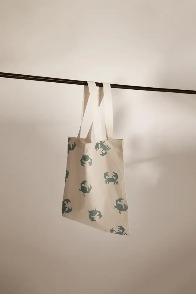 "Liewood Organic Cotton Tote Bag – Sustainable Handbag & Shopping Bag in Krabbe / Sand Design image"