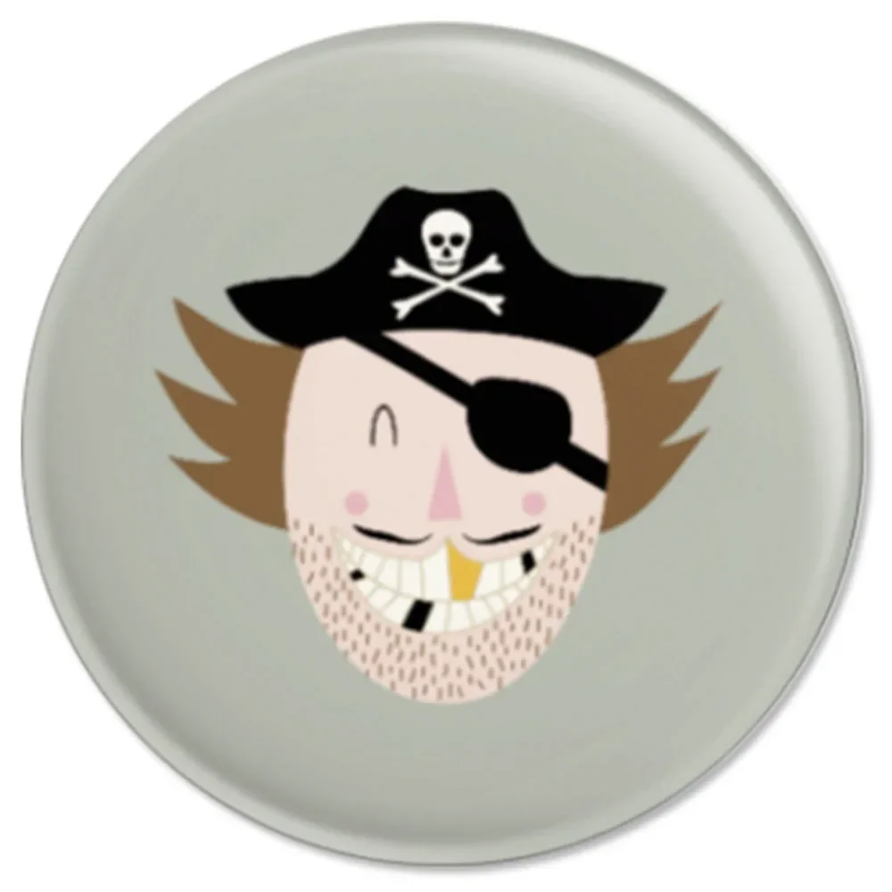 "Ava & Yves Kinder Button / Pirate Pirate image"