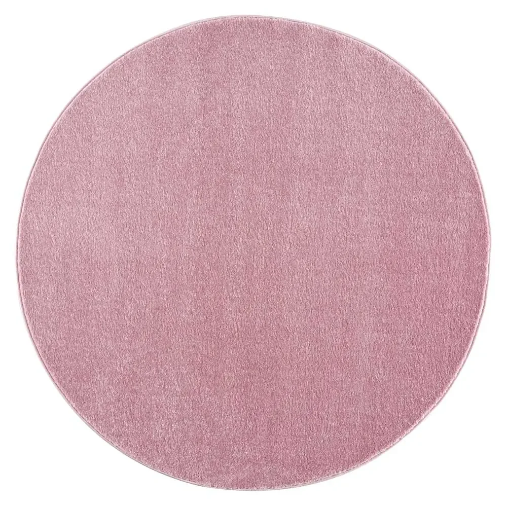 Livone carpet around university pink