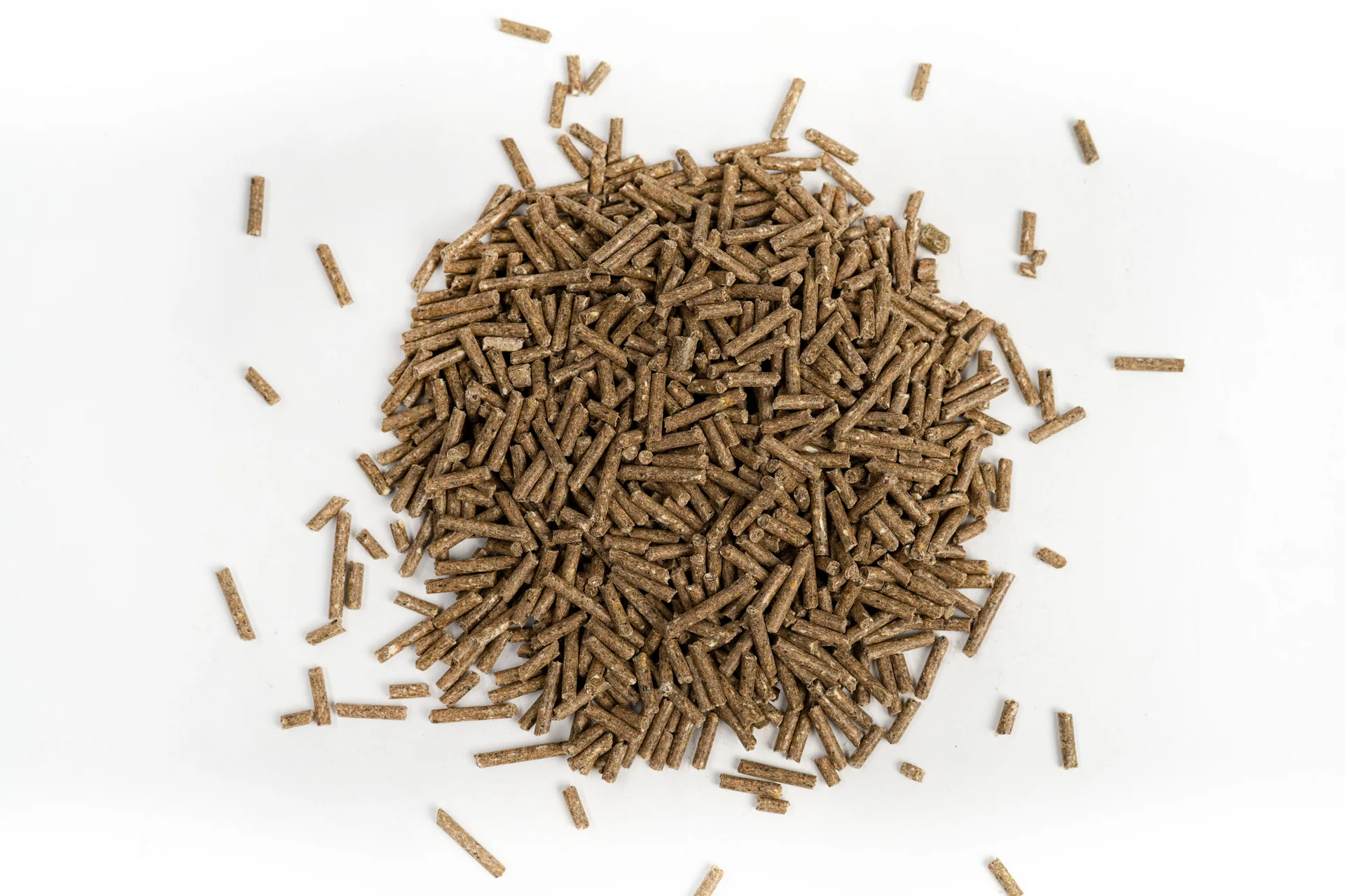 "Sheep Feed 25kg, Sheep Pellets, Mineral Feed for Sheep, Soy-Free image"