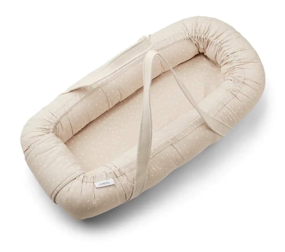 "Liewood Gro babylift, baby nest, Color: Confetti Sandy image"