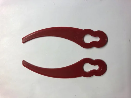 "Replacement blades for 967393 and 889631 grass trimmer, curved, plastic, 20 pieces image"