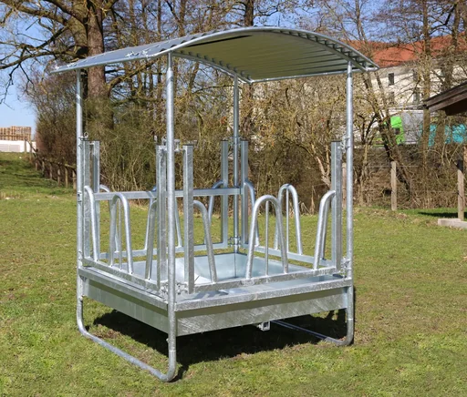 "Square hay rack with palisade grid - 8 feeding places image"