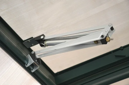 "Automatic roof window opener for plastic greenhouses image"
