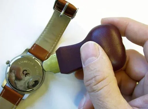 "whr case opener for quartz watches - precision tool/case opener image"