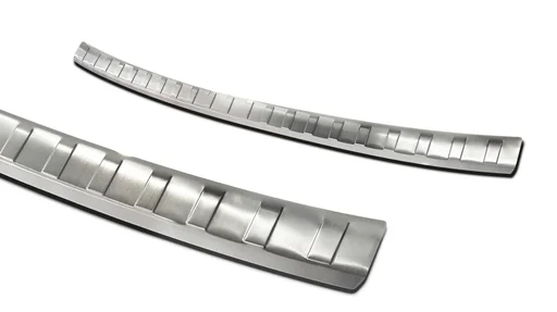 "Stainless steel loading sill protector, VW Golf VIII 5D/Hatchback, 2019>. OEM quality, soft, deburred edges. image"