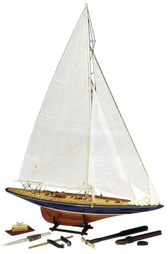 "Endeavour 1934 1:80 kit with tool set image"