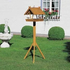 "Stand for birdhouses image"