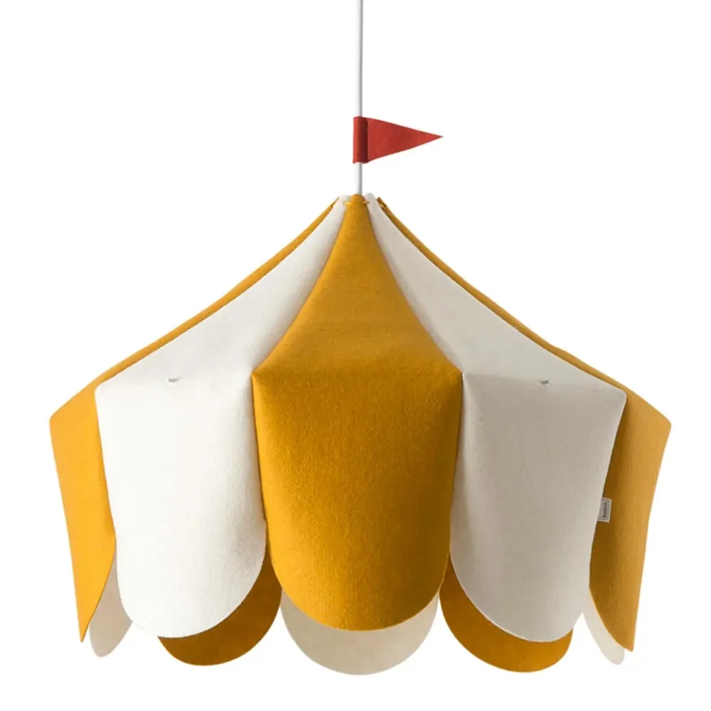 Buokid's pendant lamp circus yellow