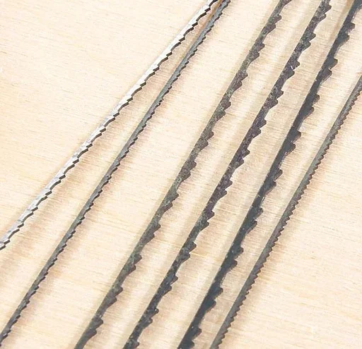 "Fretsaw blades assortment for wood/metal in a case image"