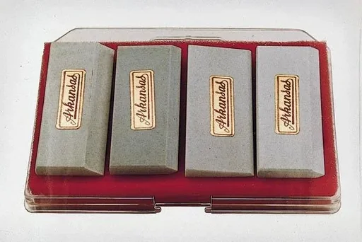 "Sharpening stones for carving tools, 4 pieces image"