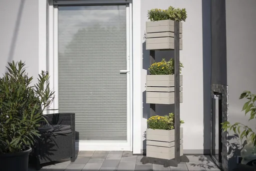 "Plant pot Maja image"