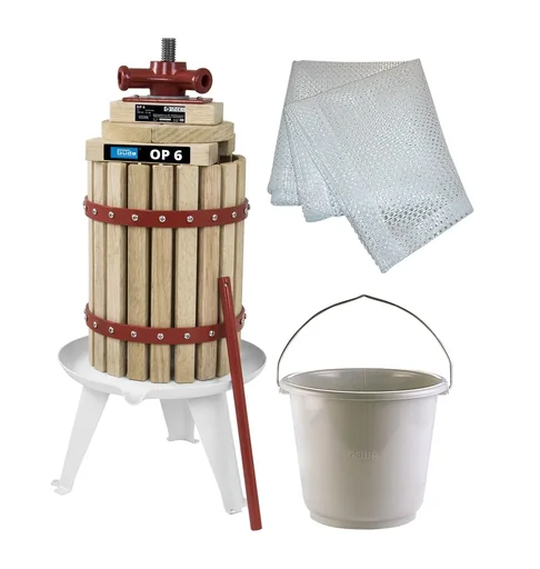 "Fruit press OP 6 in a set with pressing cloth and bucket image"