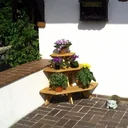 Flower staircase corner element